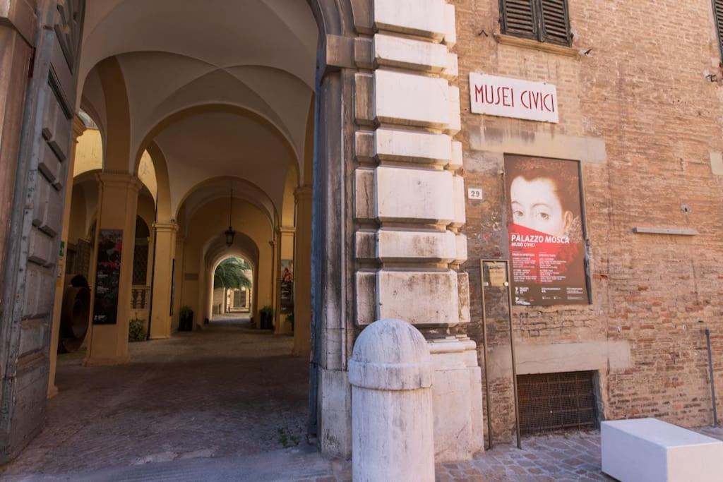 Rossini Home Pesaro Vicino Al Teatro Rossini By Yohome Ngoại thất bức ảnh